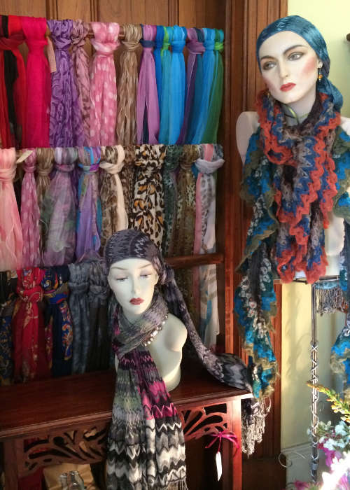 bank-scarf-thumb
